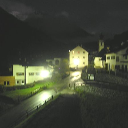 Hotel Edelweiss マッレス・ヴェノスタ エクステリア 写真