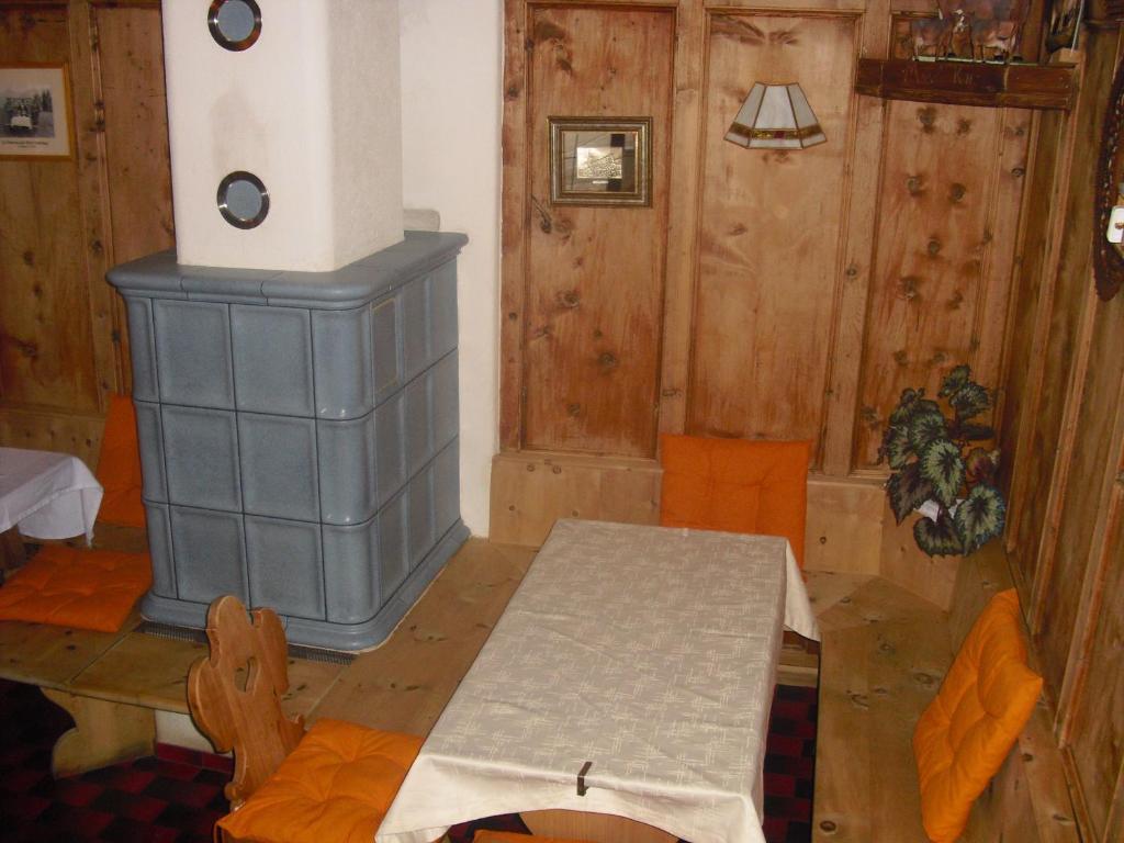 Hotel Edelweiss マッレス・ヴェノスタ 部屋 写真
