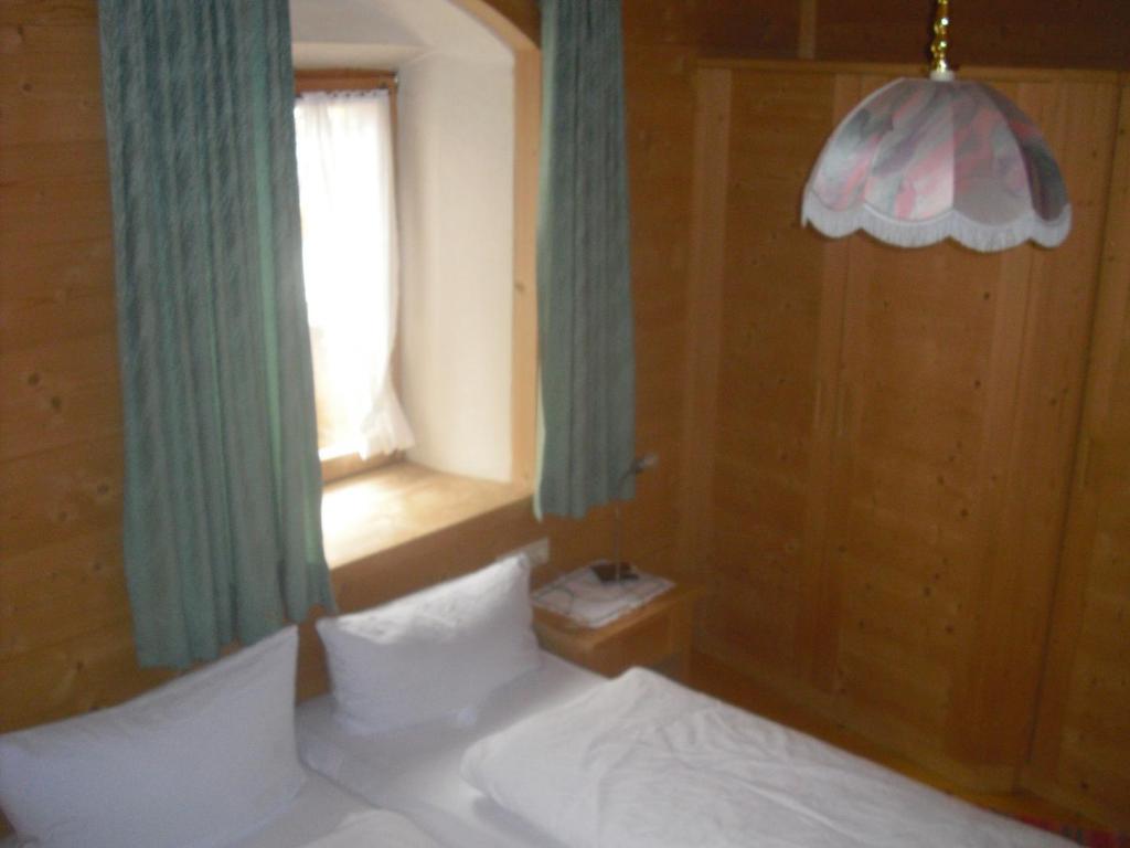 Hotel Edelweiss マッレス・ヴェノスタ 部屋 写真